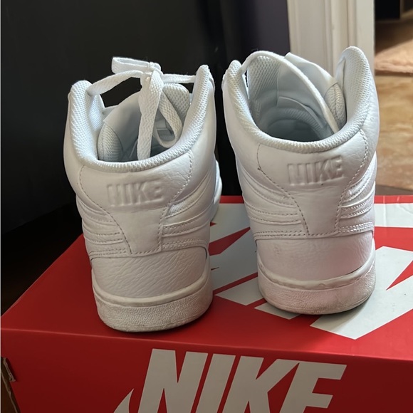 Nike Women’s Court Vision Mid - Picture 3 of 6